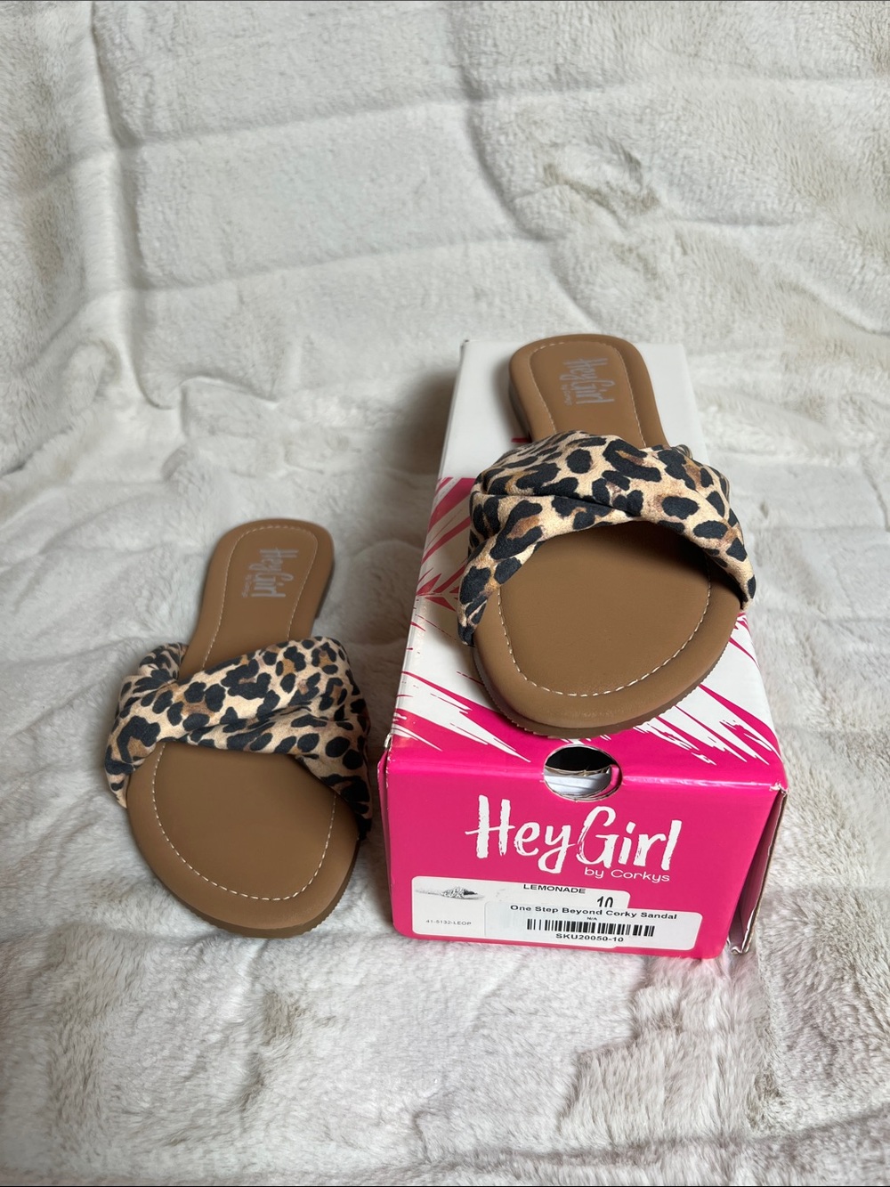 Hey Girl Leopard Print Slide Sandals - Tan